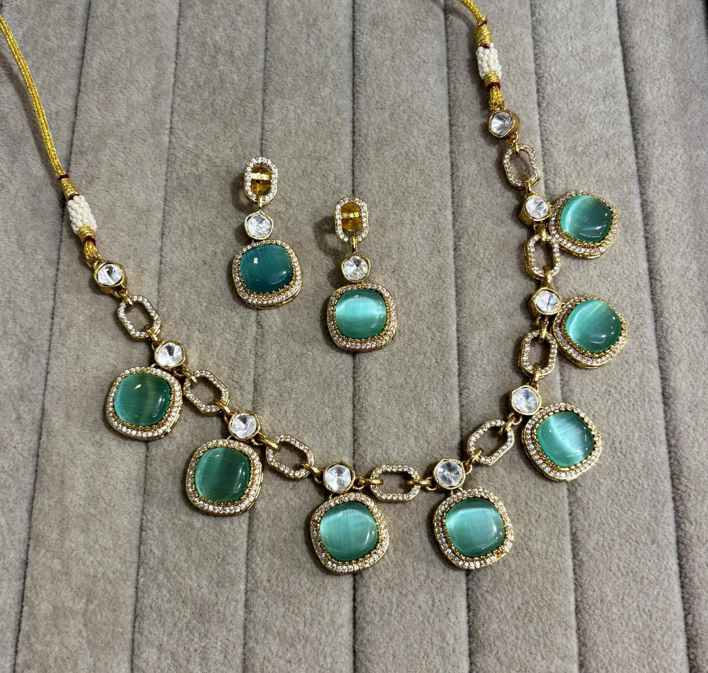 Kalyani Moissanite Necklace with Monalisa Stone (Mint)