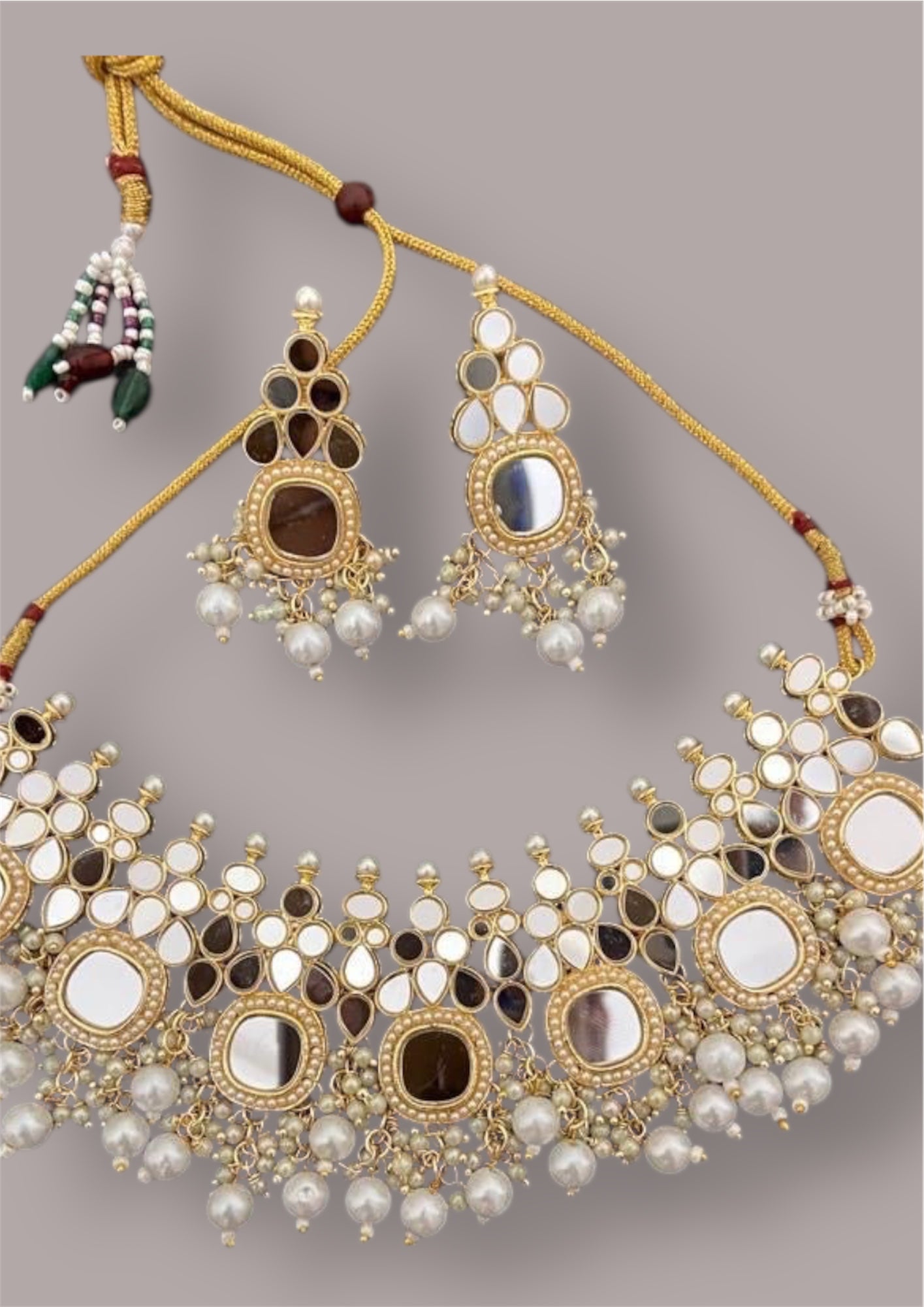 White Pari Necklace set