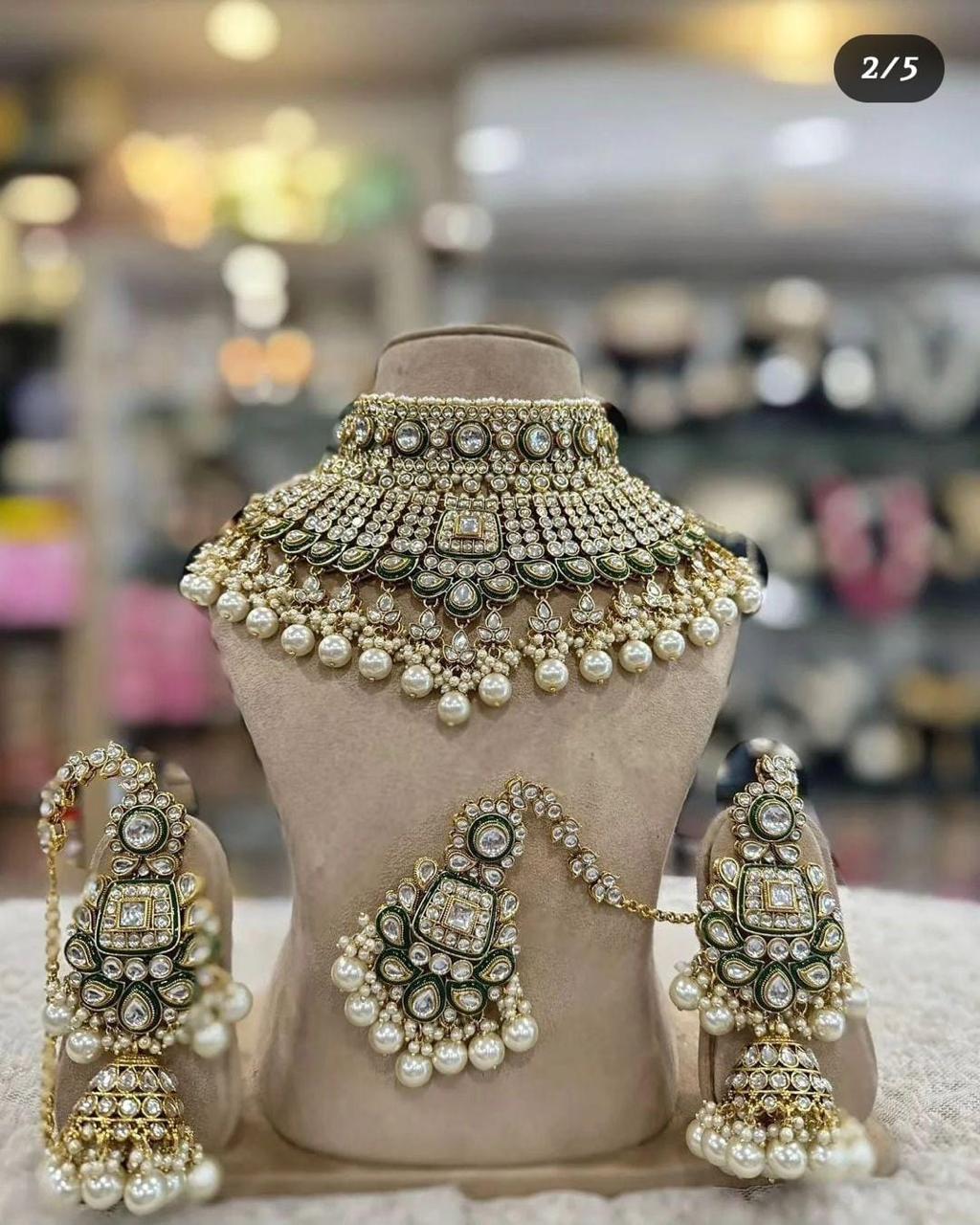 Golden White Amelia Semi Bridal Jewellery set by Navrang