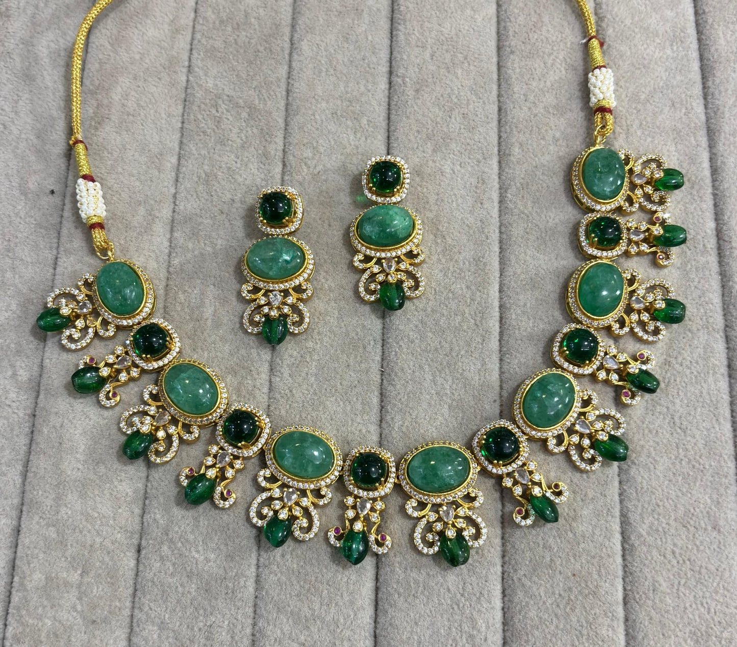 Lumina Necklace with real stones  (Green)
