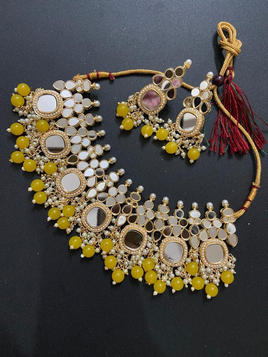 Pari Necklace set (Yellow)