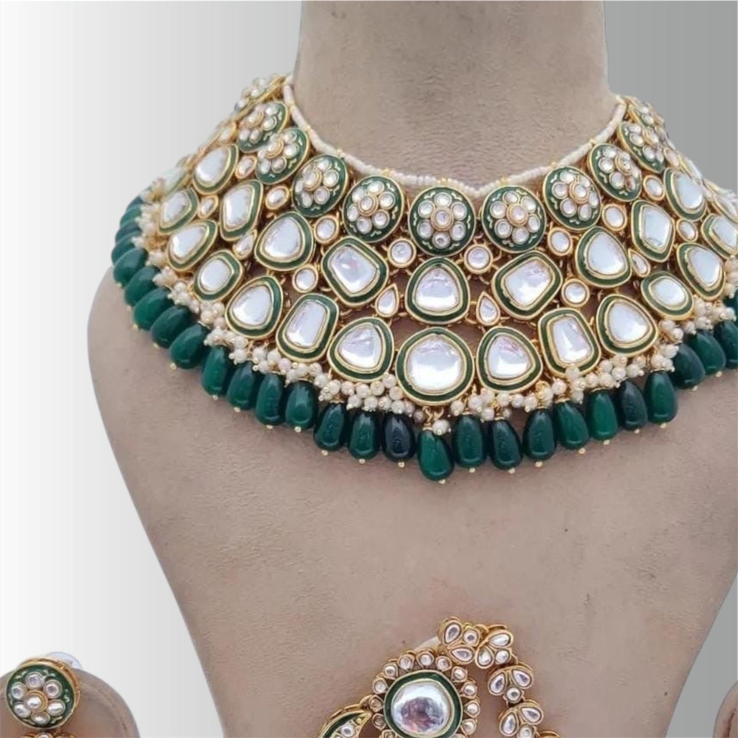 Calista Green Jewellery Set by Navrang