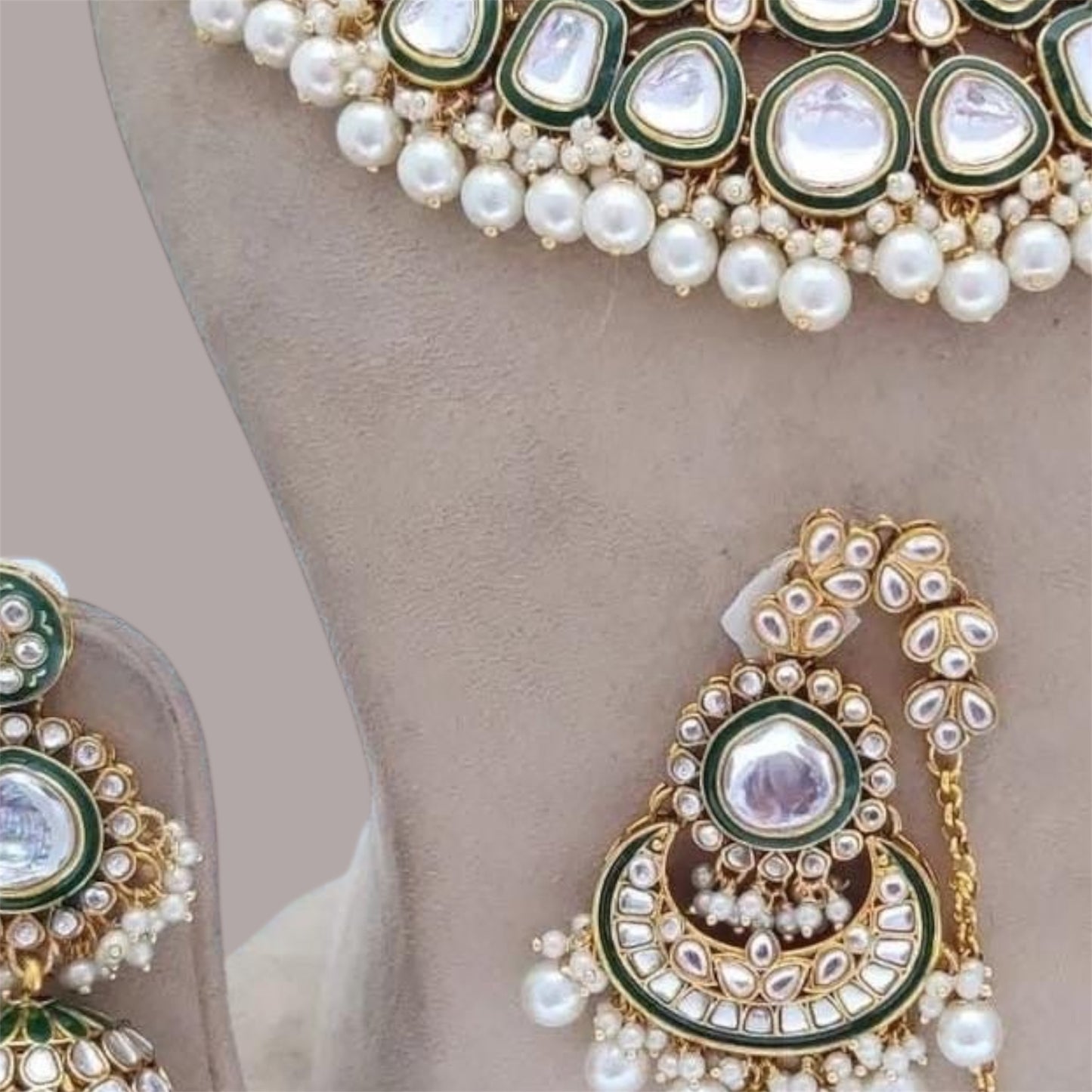 White Calista Jewellery Set by Navrang