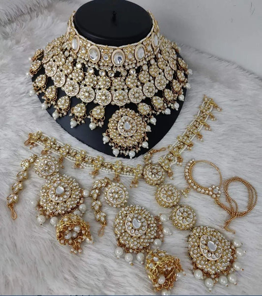 Maharani Bridal Set by Navrang