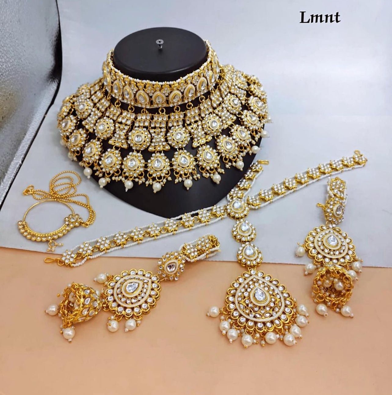 Golden White Nitara Semi Bridal Set