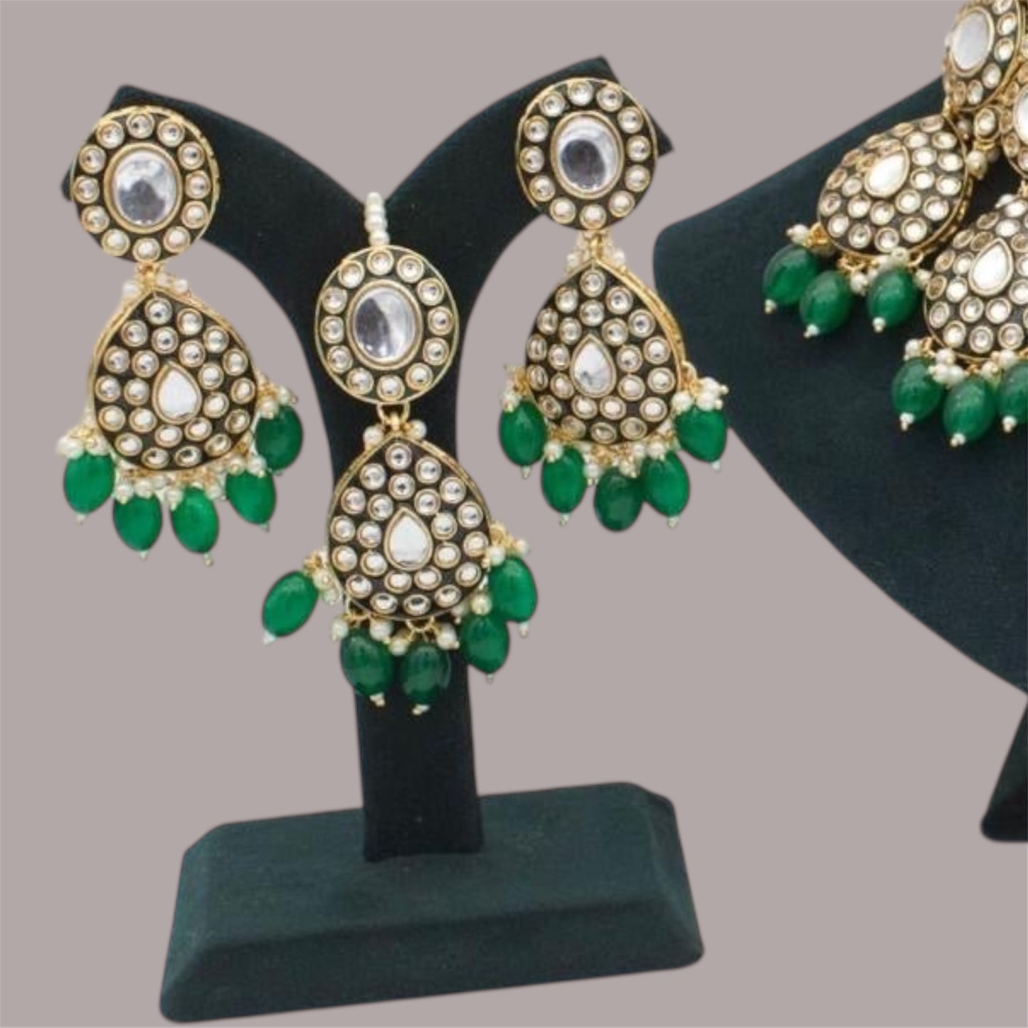 Kashvi Necklace set (Green)